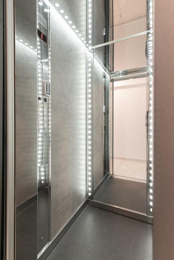 Vitruvius Smart Hotel & Spa เอเธนส์ ภายนอก รูปภาพ