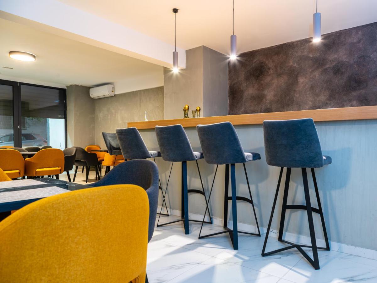 Vitruvius Smart Hotel & Spa เอเธนส์ ภายนอก รูปภาพ